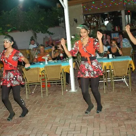 Ξενοδοχείο Akdora Resort&spa